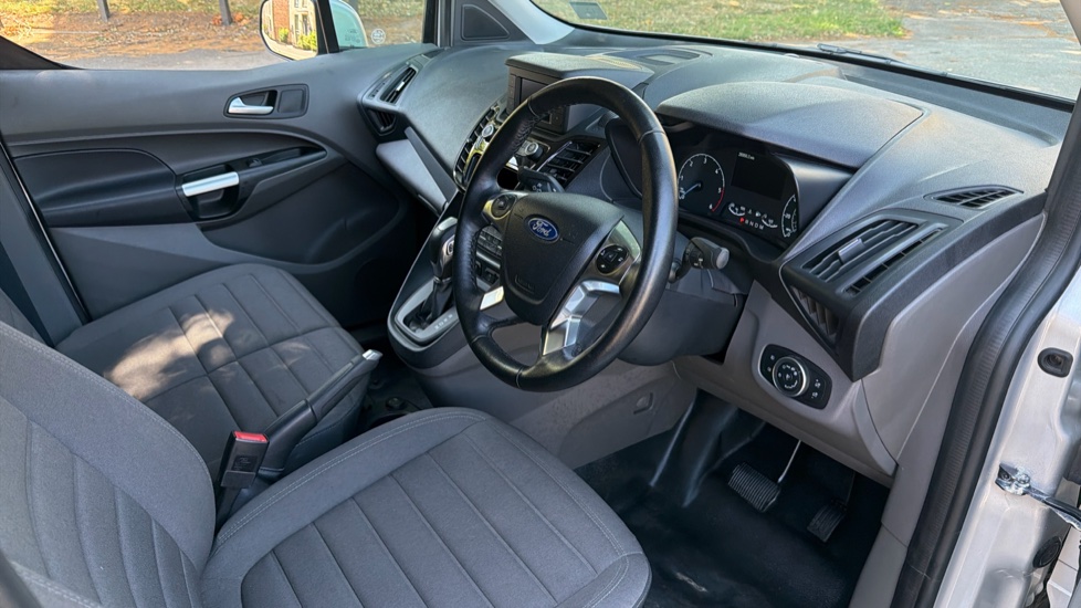 Ford Transit Connect 250 L2 Diesel 1.5 EcoBlue 100ps Limited Van Powershift - Image 6