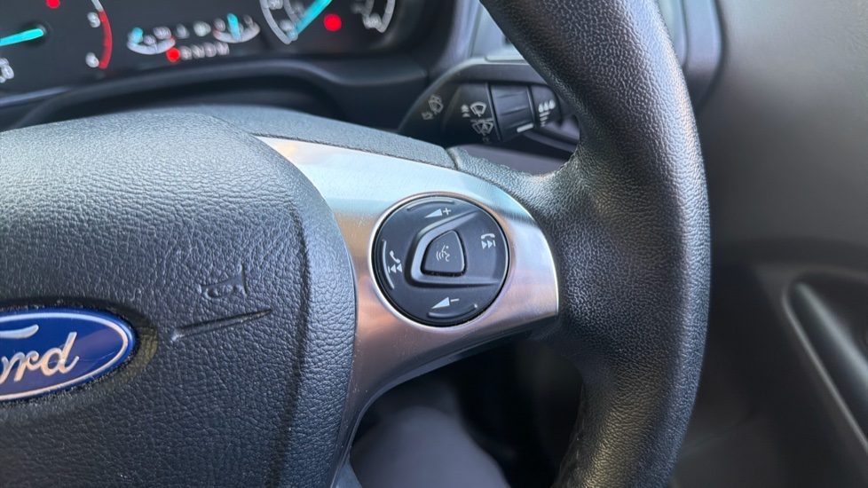 Ford Transit Connect 250 L2 Diesel 1.5 EcoBlue 100ps Limited Van Powershift - Image 23