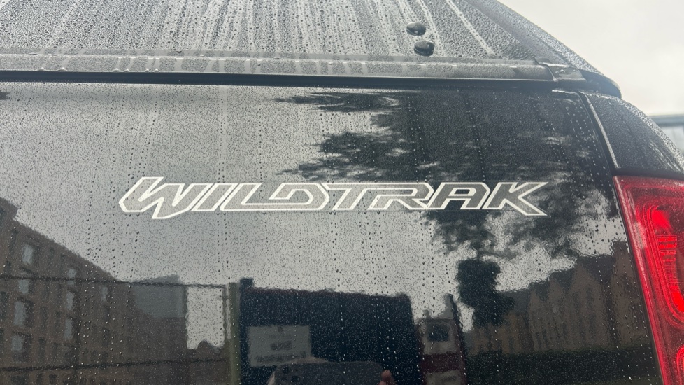 Ford Ranger Diesel Pick Up Double Cab Wildtrak 2.0 EcoBlue 213 Auto - Image 32