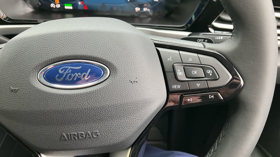 Ford Transit Connect 250 L2 Petrol 1.5 EcoBoost PHEV 150 Limited Van Auto - Image 36