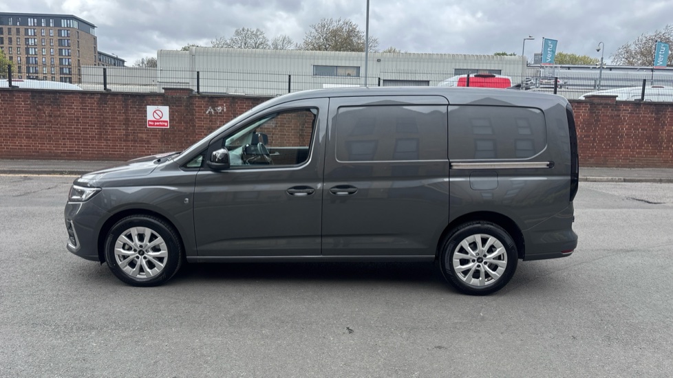 Ford Transit Connect 230 L2 Diesel 2.0 EcoBlue 102ps Limited Van - Image 25