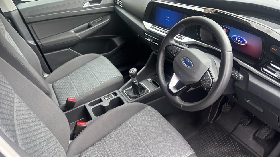 Ford Transit Connect 230 L2 Diesel 2.0 EcoBlue 102ps Limited Van - Image 32