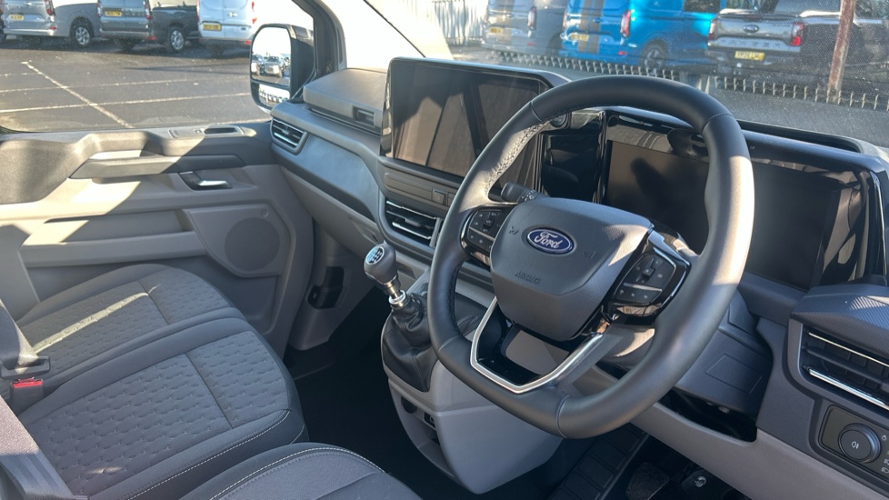 Ford Transit Custom 320 L1 Diesel Fwd 2.0 EcoBlue 150ps H1 Double Cab Van Limited - Image 16