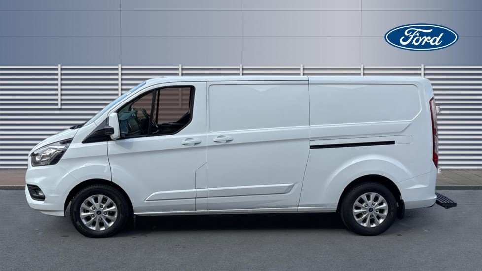 Ford Transit Custom 300 L2 Diesel Fwd 2.0 EcoBlue 130ps Low Roof Limited Van - Image 4