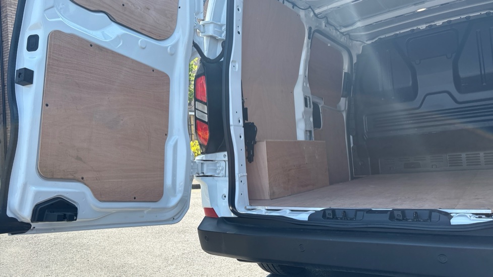 Ford Transit Custom 280 L1 Diesel Fwd 2.0 EcoBlue 136ps H1 Van Trend Auto - Image 39