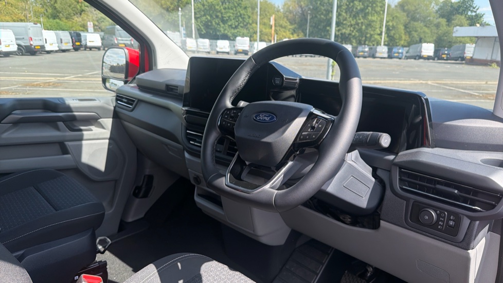 Ford Tourneo Custom 320 L1 Diesel Fwd 2.0 EcoBlue 136ps H1 Zetec 8 seater Auto - Image 6