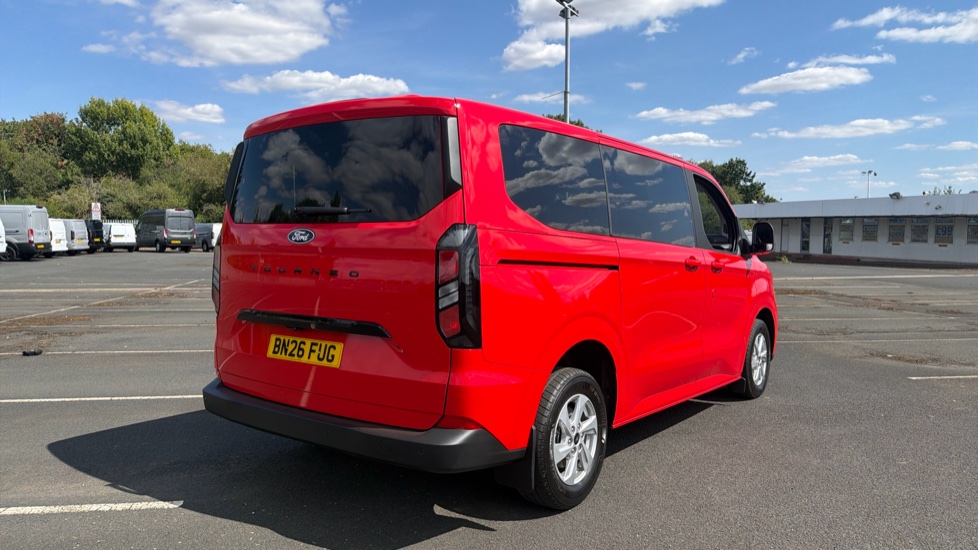 Ford Tourneo Custom 320 L1 Diesel Fwd 2.0 EcoBlue 136ps H1 Zetec 8 seater Auto - Image 10