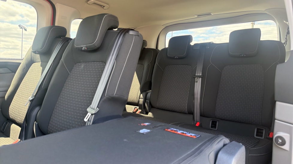Ford Tourneo Custom 320 L1 Diesel Fwd 2.0 EcoBlue 136ps H1 Zetec 8 seater Auto - Image 35