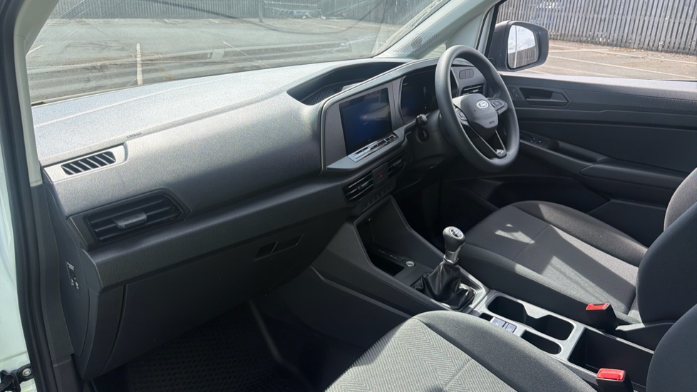 Ford Transit Connect 230 L2 Diesel 2.0 EcoBlue 102ps Trend Van - Image 13