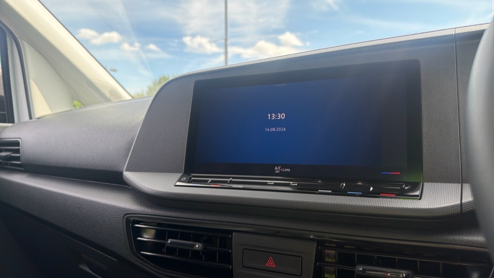 Ford Transit Connect 230 L2 Diesel 2.0 EcoBlue 102ps Trend Van - Image 15