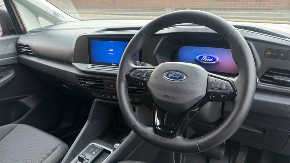 Ford Transit Connect 240 L2 Diesel 2.0 EcoBlue 122ps Trend Van Auto - Image 16