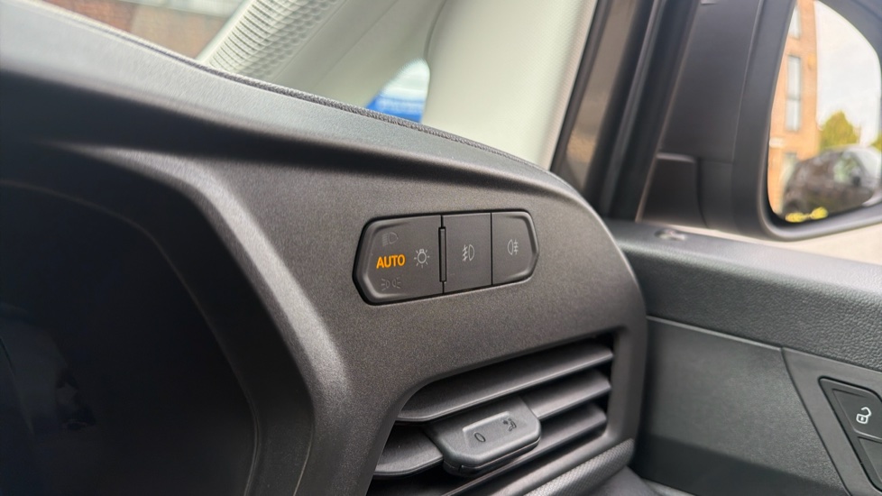 Ford Transit Connect 240 L2 Diesel 2.0 EcoBlue 122ps Trend Van Auto - Image 36
