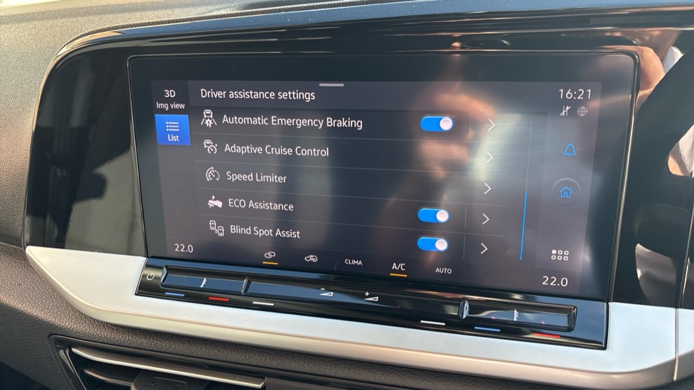 Ford Transit Connect 230 L1 Diesel 2.0 EcoBlue 122ps Limited Van Auto - Image 25