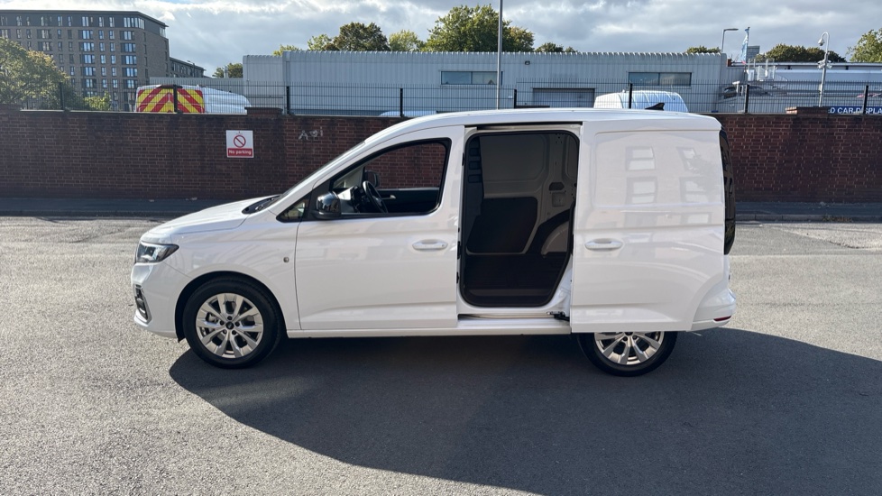 Ford Transit Connect 230 L1 Diesel 2.0 EcoBlue 122ps Limited Van Auto - Image 36