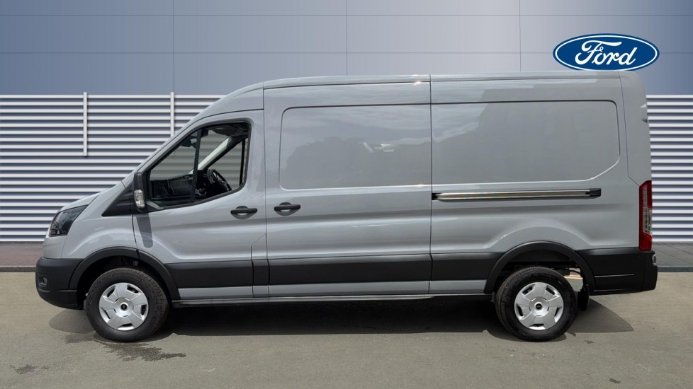 Ford Transit E-350 L3 Rwd 135kW 68kWh H2 Trend Van Auto - Image 4