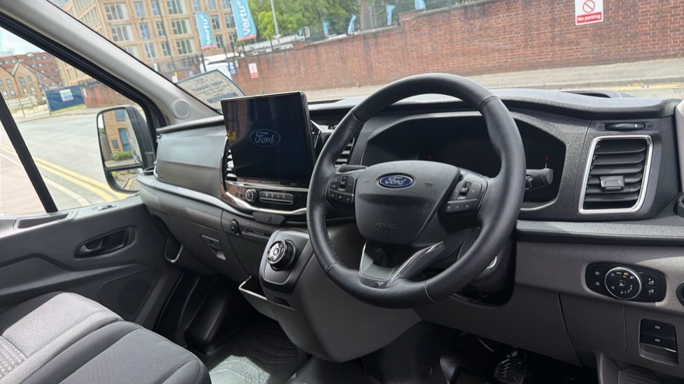 Ford Transit E-350 L3 Rwd 135kW 68kWh H2 Trend Van Auto - Image 16