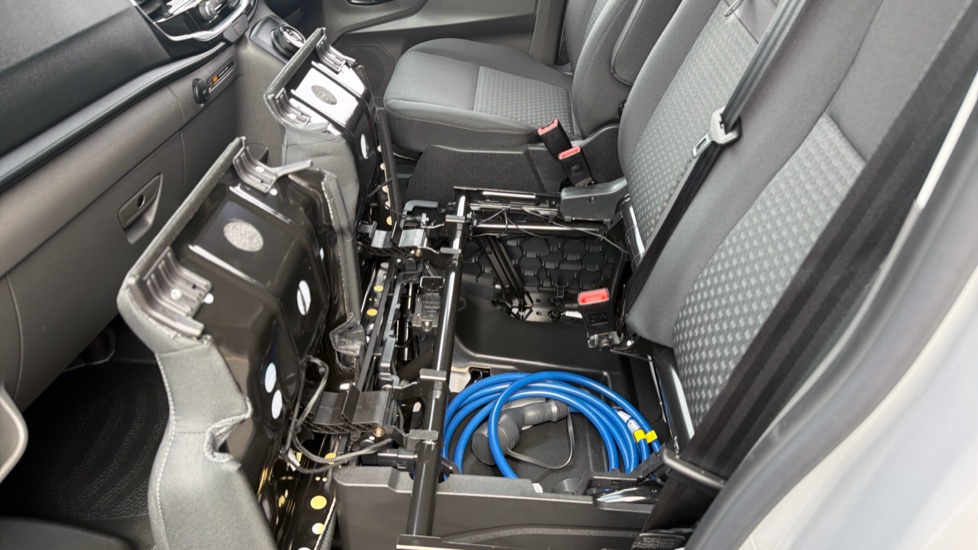Ford Transit E-350 L3 Rwd 135kW 68kWh H2 Trend Van Auto - Image 32