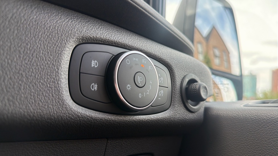 Ford Transit E-350 L3 Rwd 198kW 68kWh H2 Trend Van Auto [DAP] - Image 23