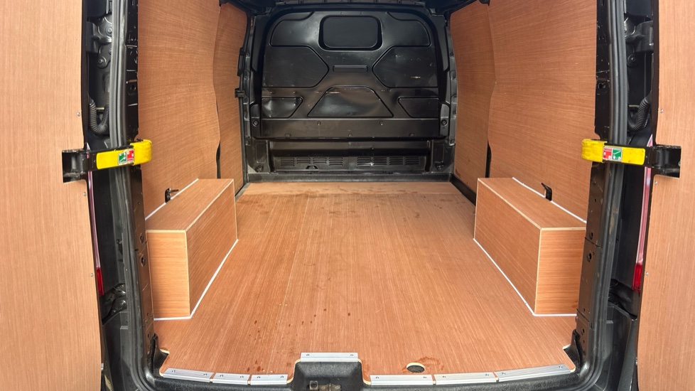 Ford Transit Custom 340 L2 Diesel Fwd 2.0 EcoBlue 170ps High Roof Limited Van Auto - Image 12
