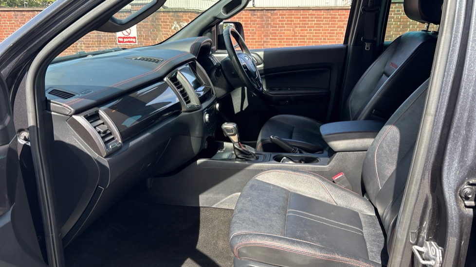 Ford Ranger Diesel Pick Up Double Cab Thunder 2.0 EcoBlue 213 Auto - Image 13