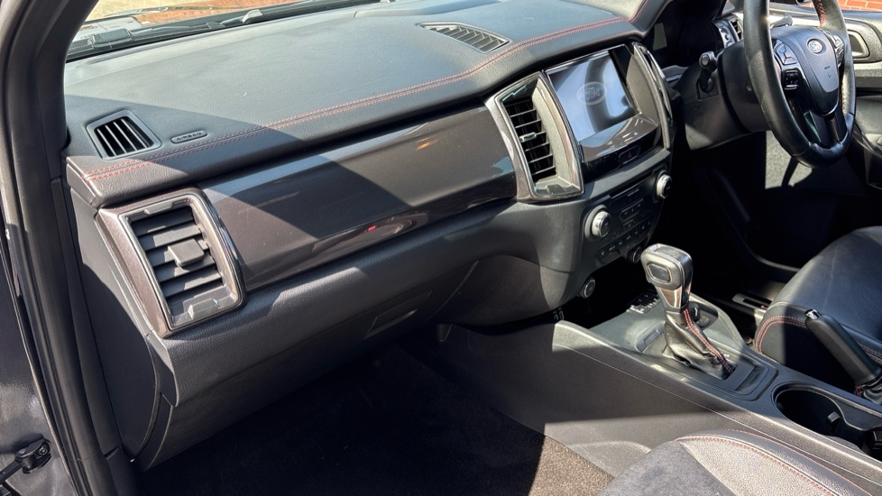Ford Ranger Diesel Pick Up Double Cab Thunder 2.0 EcoBlue 213 Auto - Image 34