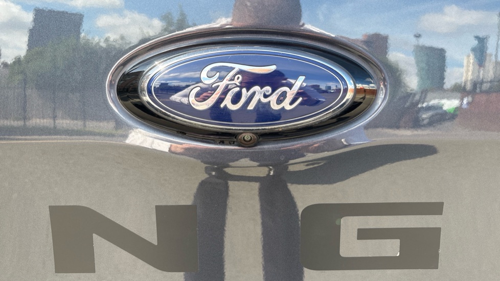 Ford Ranger Diesel Pick Up Double Cab Thunder 2.0 EcoBlue 213 Auto - Image 39