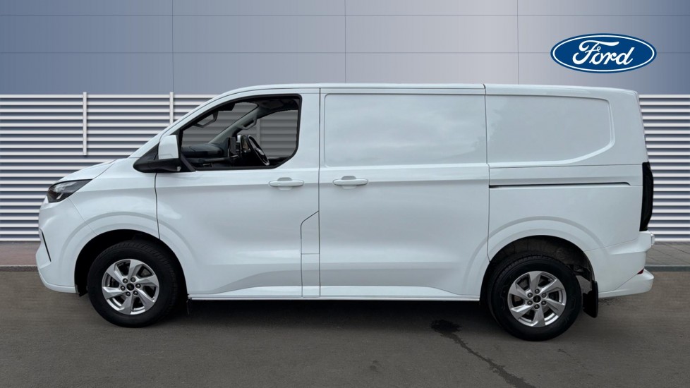 Ford Transit Custom 320 L1 Diesel Fwd 2.0 EcoBlue 136ps H1 Van Limited Auto - Image 4