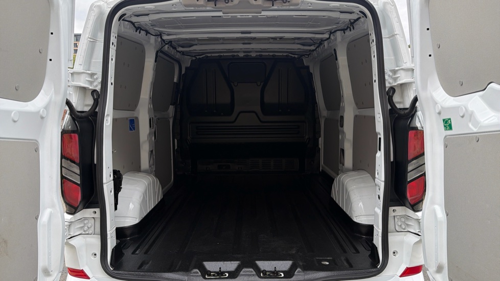 Ford Transit Custom 320 L1 Diesel Fwd 2.0 EcoBlue 136ps H1 Van Limited Auto - Image 12
