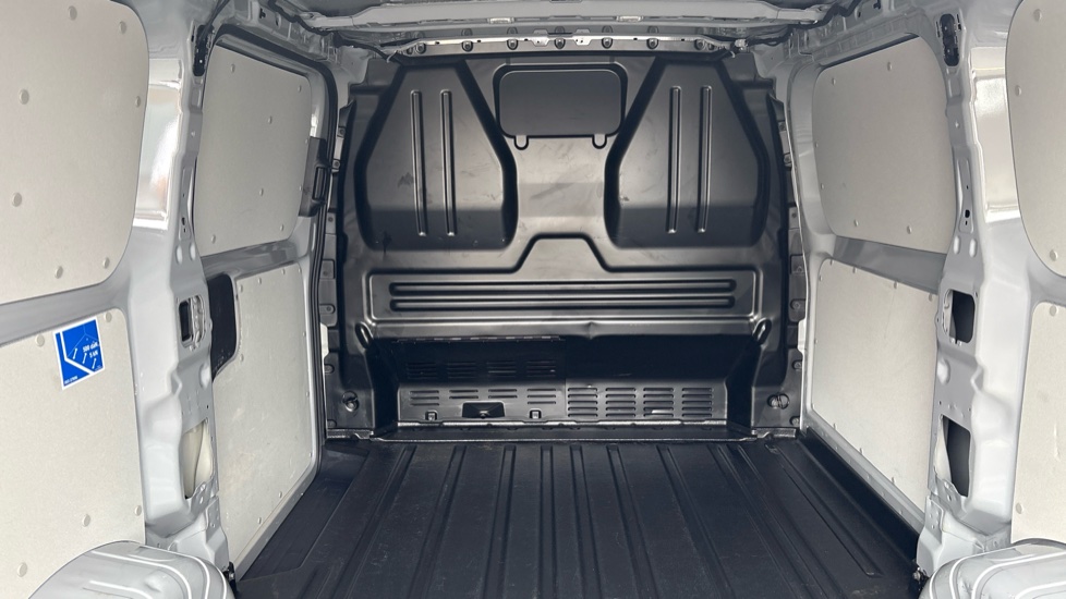 Ford Transit Custom 320 L1 Diesel Fwd 2.0 EcoBlue 136ps H1 Van Limited Auto - Image 37