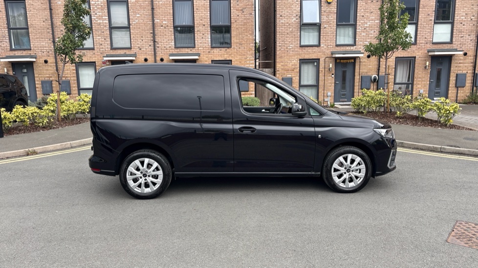 Ford Transit Connect 230 L1 Diesel 2.0 EcoBlue 122ps Limited Van Auto - Image 9