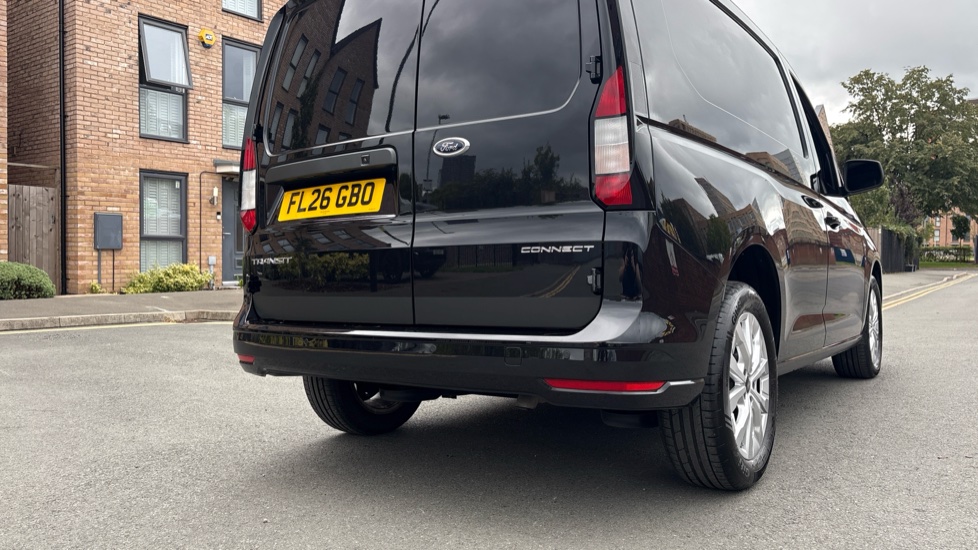 Ford Transit Connect 230 L1 Diesel 2.0 EcoBlue 122ps Limited Van Auto - Image 36