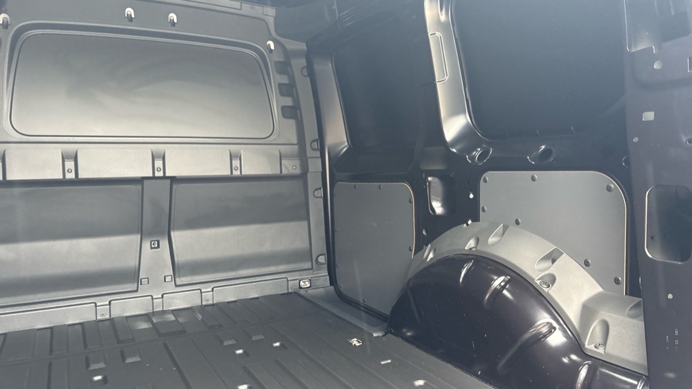 Ford Transit Connect 230 L1 Diesel 2.0 EcoBlue 122ps Limited Van Auto - Image 37