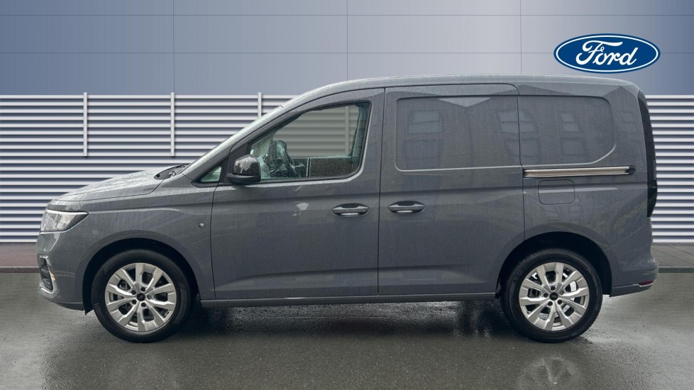 Ford Transit Connect 230 L1 Diesel 2.0 EcoBlue 122ps Limited Van Auto - Image 4