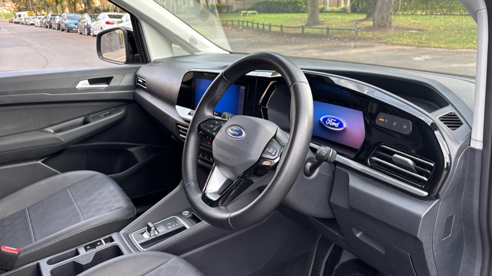 Ford Transit Connect 230 L1 Diesel 2.0 EcoBlue 122ps Limited Van Auto - Image 6