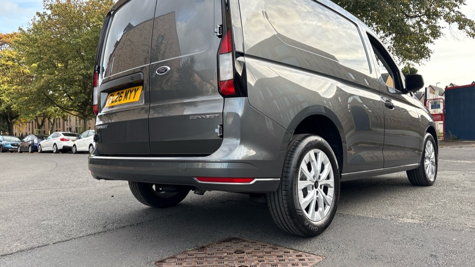 Ford Transit Connect 230 L1 Diesel 2.0 EcoBlue 122ps Limited Van Auto - Image 36