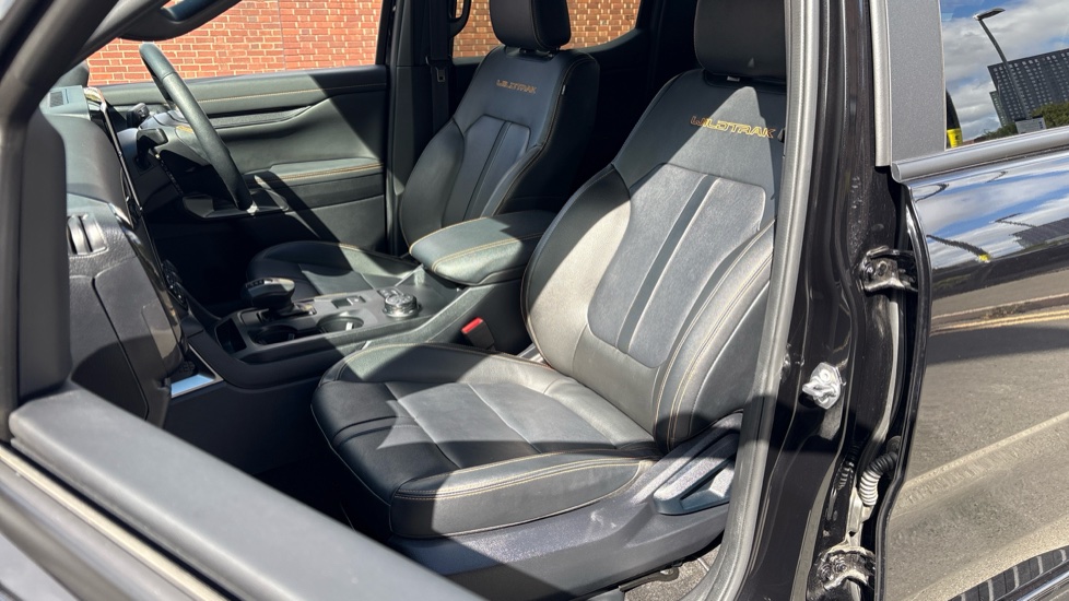 Ford Ranger Petrol Pick Up D/Cab Wildtrak 2.3 EcoBoost PHEV 281 Auto - Image 35