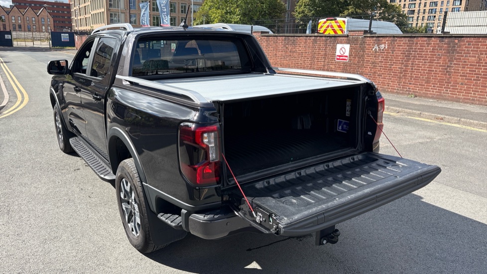 Ford Ranger Petrol Pick Up D/Cab Wildtrak 2.3 EcoBoost PHEV 281 Auto - Image 40