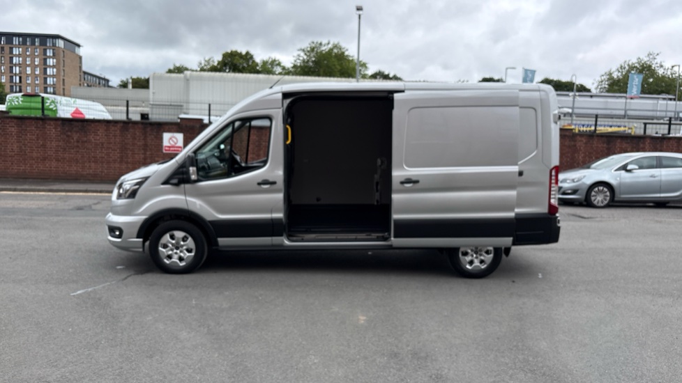 Ford Transit 350 L3 Diesel Fwd 2.0 EcoBlue 165ps H2 Limited Van Auto [Nav] - Image 40