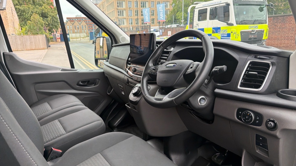 Ford Transit 350 L3 Diesel Fwd 2.0 EcoBlue 165ps H2 Limited Van Auto [Nav] - Image 6