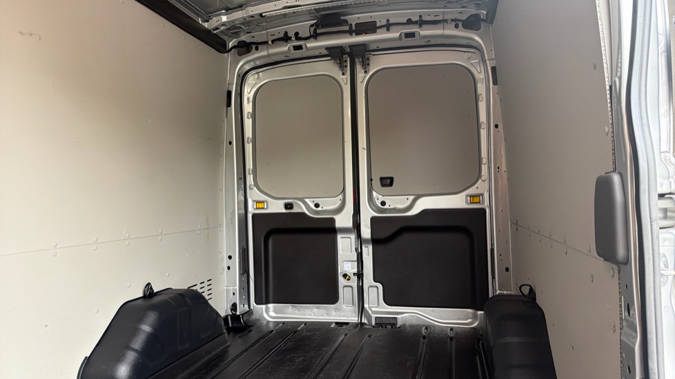 Ford Transit 350 L3 Diesel Fwd 2.0 EcoBlue 165ps H2 Limited Van Auto [Nav] - Image 14