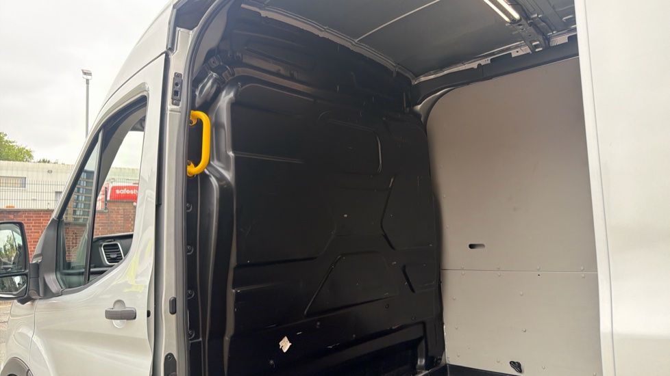 Ford Transit 350 L3 Diesel Fwd 2.0 EcoBlue 165ps H2 Limited Van Auto [Nav] - Image 18