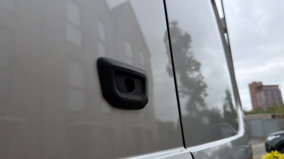 Ford Transit 350 L3 Diesel Fwd 2.0 EcoBlue 165ps H2 Limited Van Auto [Nav] - Image 34