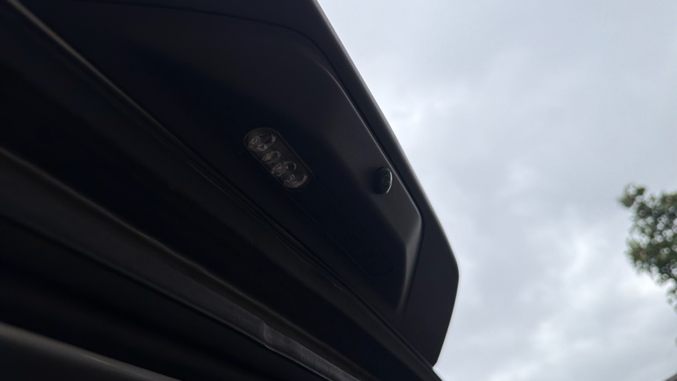Ford Transit 350 L3 Diesel Fwd 2.0 EcoBlue 165ps H2 Limited Van Auto [Nav] - Image 35