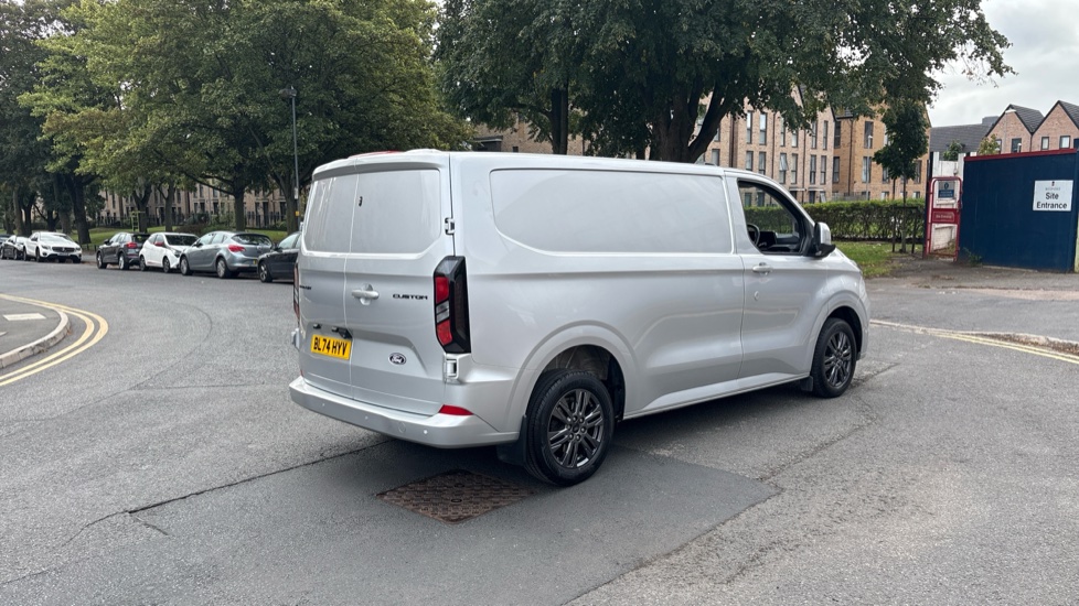Ford Transit Custom 280 L1 Diesel Fwd 2.0 EcoBlue 136ps H1 Van Limited Auto - Image 10