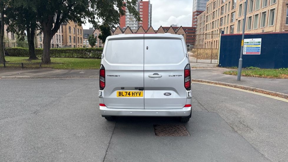 Ford Transit Custom 280 L1 Diesel Fwd 2.0 EcoBlue 136ps H1 Van Limited Auto - Image 11