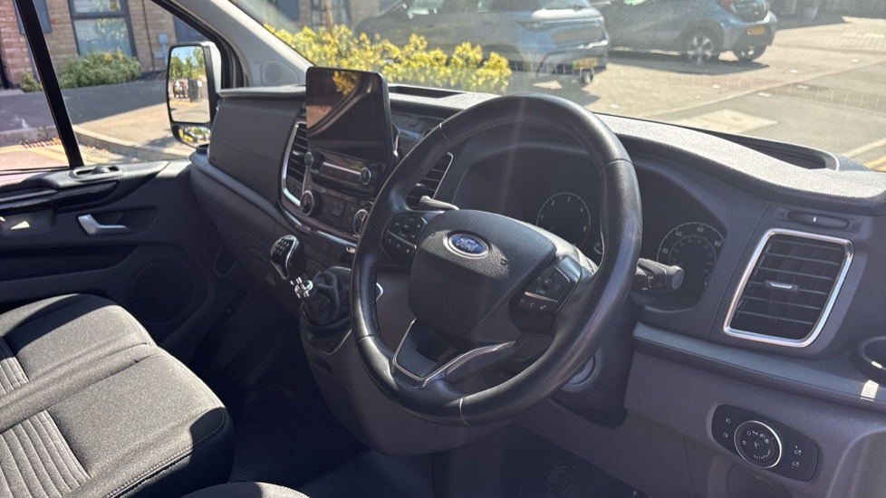 Ford Transit Custom 300 L2 Diesel Fwd 2.0 EcoBlue 130ps High Roof Limited Van - Image 16