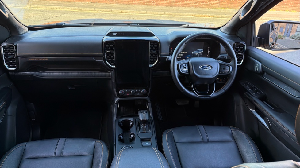 Ford Ranger Petrol Pick Up D/Cab Wildtrak 2.3 EcoBoost PHEV 281 Auto - Image 18
