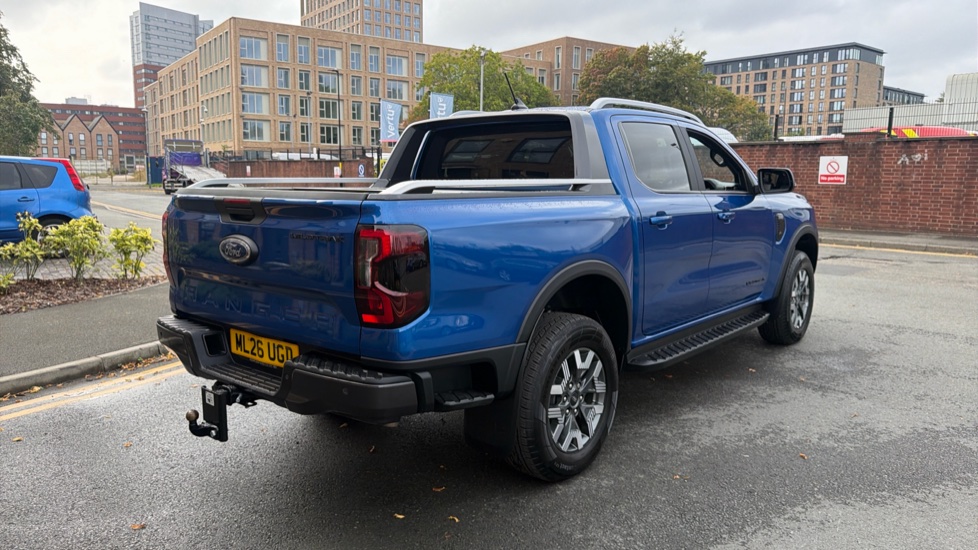 Ford Ranger Petrol Pick Up D/Cab Wildtrak 2.3 EcoBoost PHEV 281 Auto - Image 10