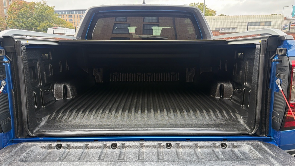 Ford Ranger Petrol Pick Up D/Cab Wildtrak 2.3 EcoBoost PHEV 281 Auto - Image 12