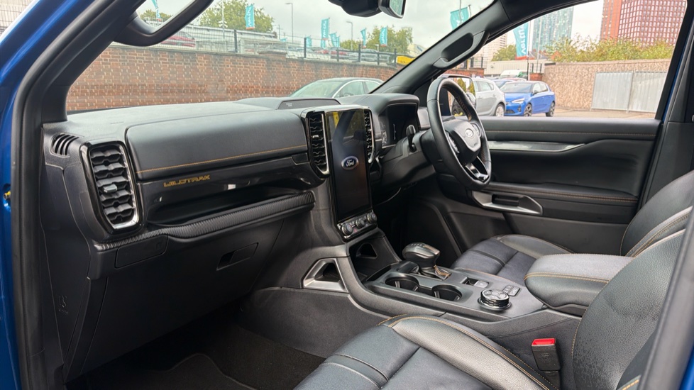 Ford Ranger Petrol Pick Up D/Cab Wildtrak 2.3 EcoBoost PHEV 281 Auto - Image 13